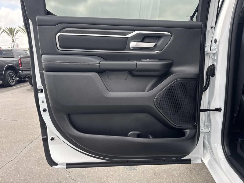 New 2026 RAM 1500 Big Horn Crew Cab 4x4 5'7' Box