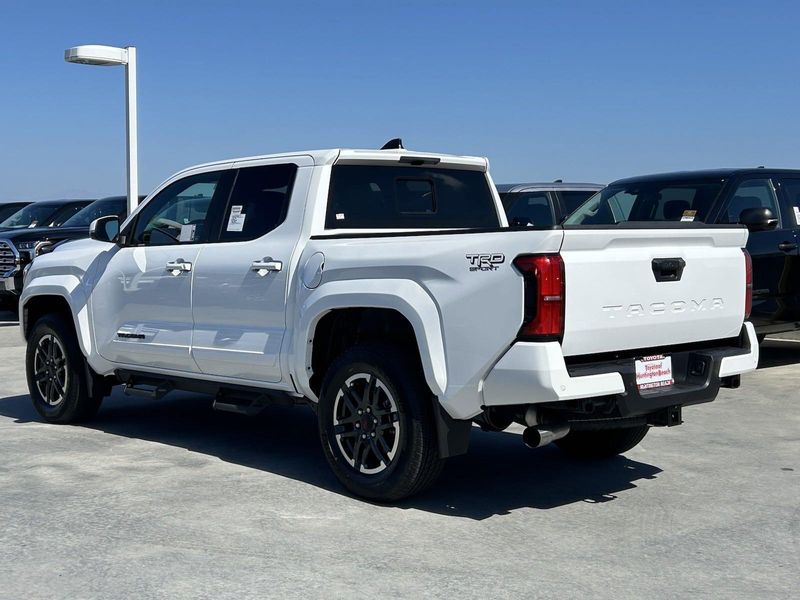 2024 Toyota Tacoma TRD SportImage 5