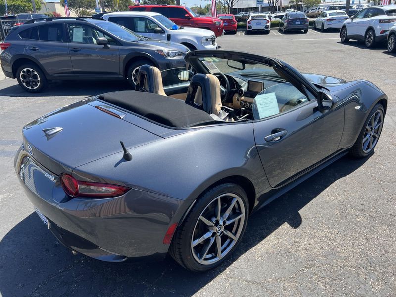 2016 Mazda MX-5 Miata Grand TouringImage 16