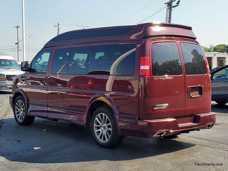 2024 Chevrolet Express Cargo Image 14