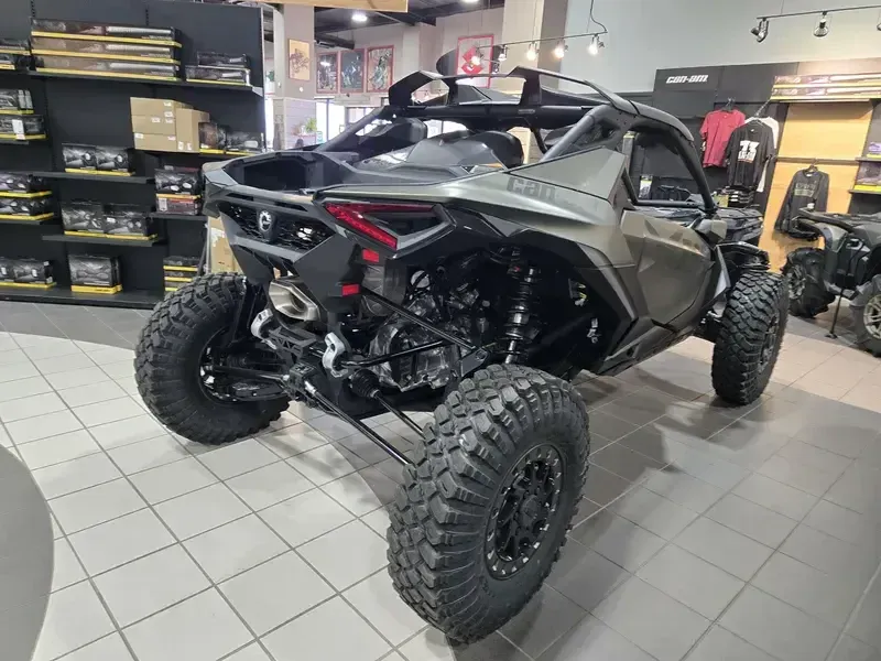 NEW 2026 CAN-AM MAVERICK R X RC WITH SMARTSHOX 999T DCT Image 8