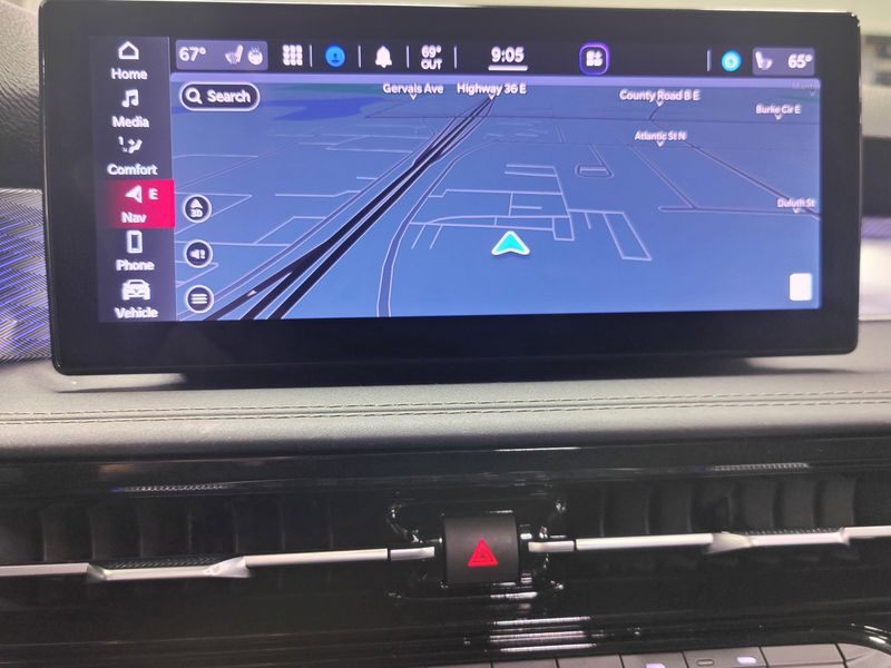 Used 2024 Alfa Romeo Tonale Ti eAWD Premium w/SunroofImage 8