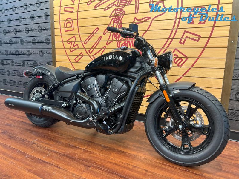 New 2025 Indian Motorcycle Scout Sixty Bobber Image 2