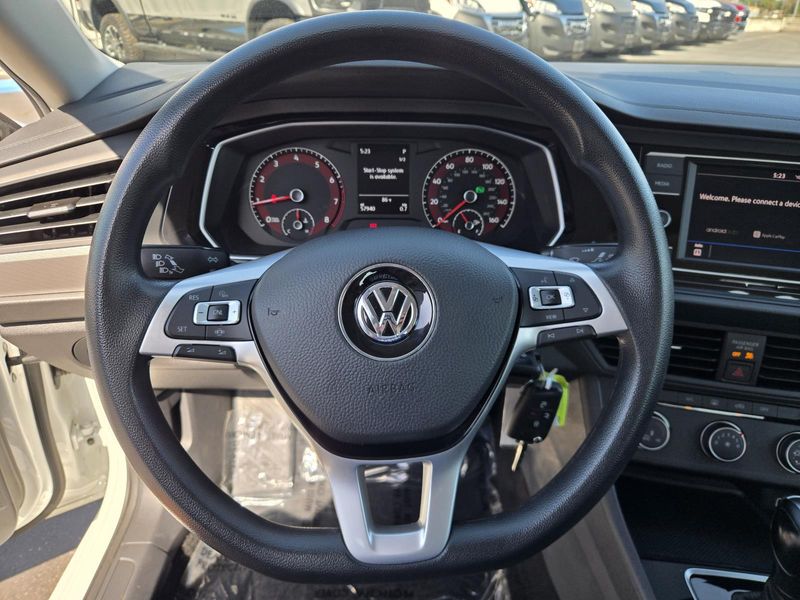 Used 2019 Volkswagen Jetta S Auto w/SULEV