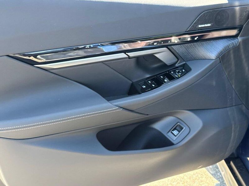New 2027 BMW 5 Series 530iImage 15