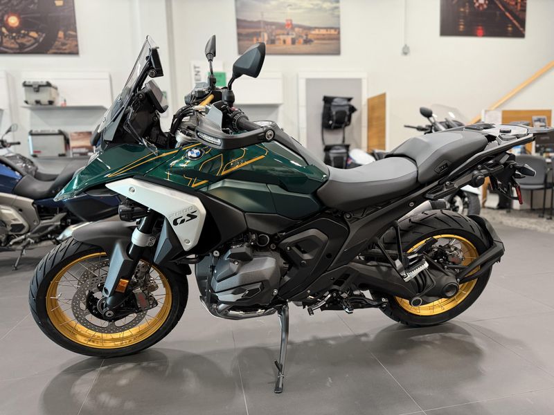 2025 BMW R 1300 GSImage 2