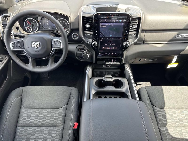 New 2026 RAM 1500 Big Horn Crew Cab 4x2 5'7' Box