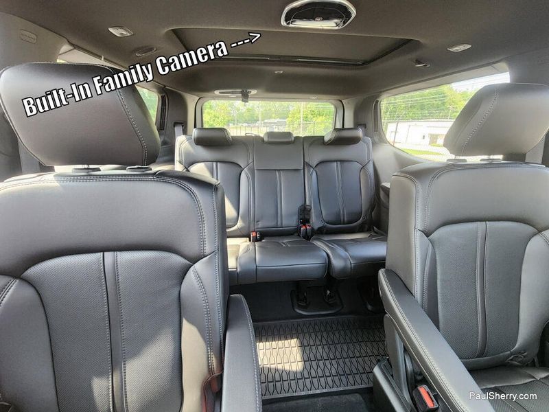 2026 Jeep Grand Wagoneer Upland 4x4
