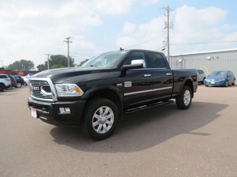 Used 2018 RAM 2500 Laramie Longhorn 4x4 4dr Crew Cab 6.3 ft. SB PickupImage 6