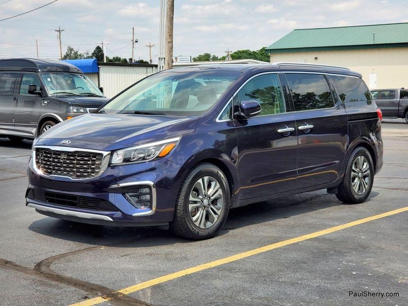 2021 Kia Sedona SXImage 18