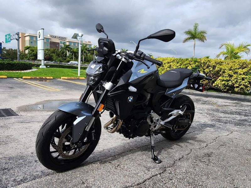 Used 2023 BMW F 900 R Image 3