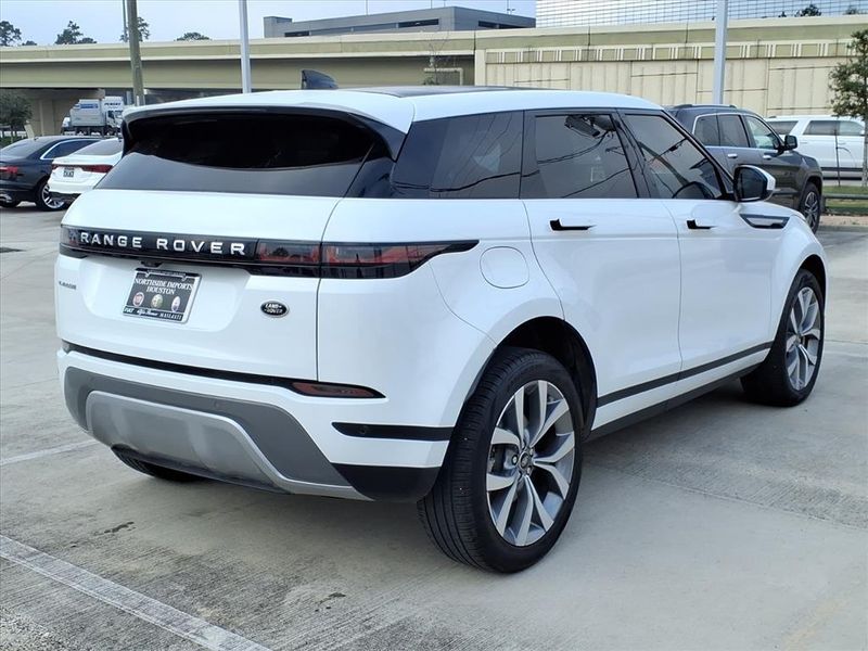 Used 2023 Land Rover Range Rover Evoque SEImage 7
