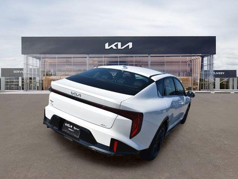 New 2026 Kia K4 GT-LineImage 4