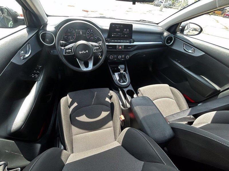 Used 2024 Kia Forte LXSImage 12
