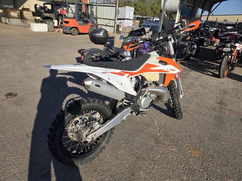 USED 2020 KTM XC 250 TPI Image 8