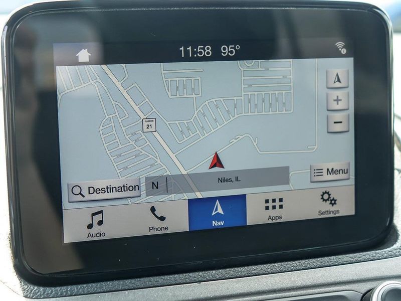 2019 Ford Transit XLT photo 17