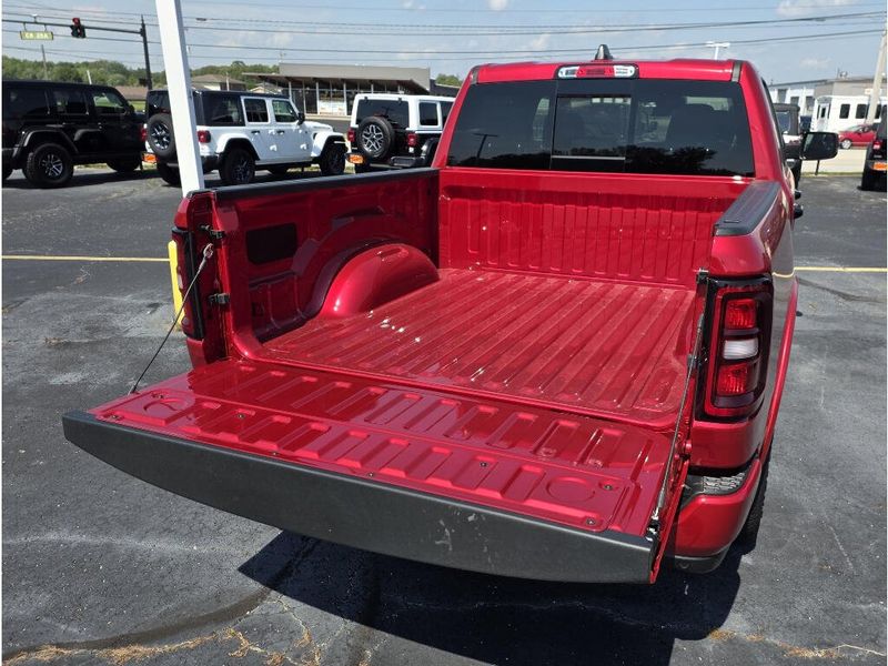 New 2026 RAM 1500 Big Horn Crew Cab 4x4 5'7' Box