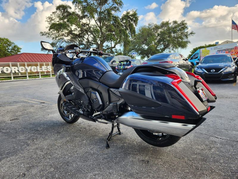 2019 BMW K 1600 B  in a IMPERIAL BLUE METALLIC exterior color. BMW Motorcycles of Miami 786-845-0052 motorcyclesofmiami.com 