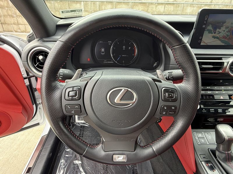 2022 Lexus IS 350 F-SPORTImage 22