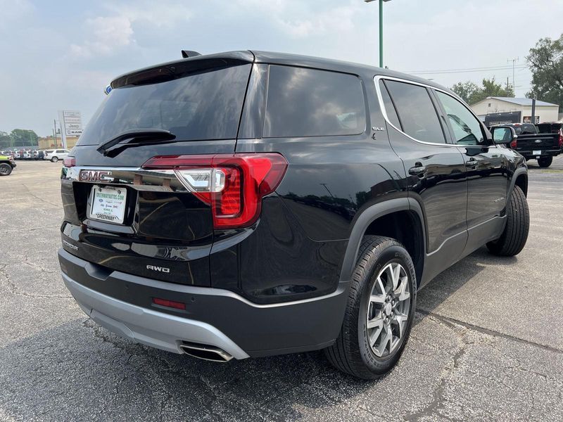 Used 2023 GMC Acadia SLE