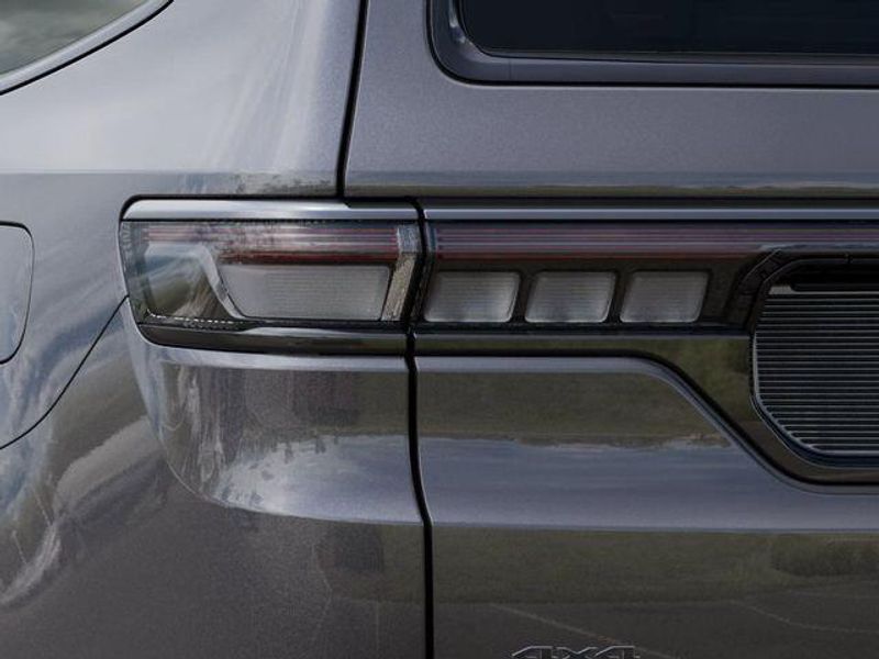 2026 Jeep Grand Wagoneer Limited ReserveImage 9