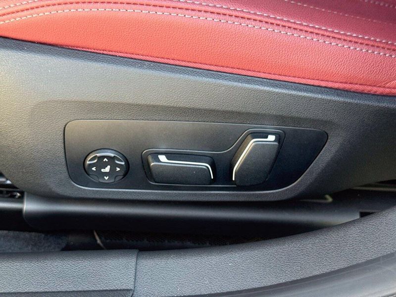 Used 2026 BMW 3 Series 330iImage 19