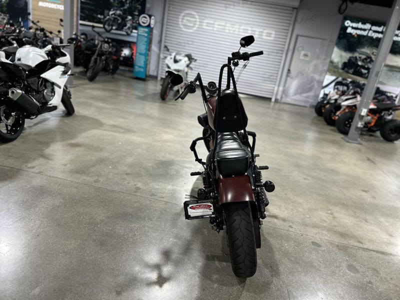 Used 2017 Harley-Davidson SPORTSTER IRON 883 Image 9