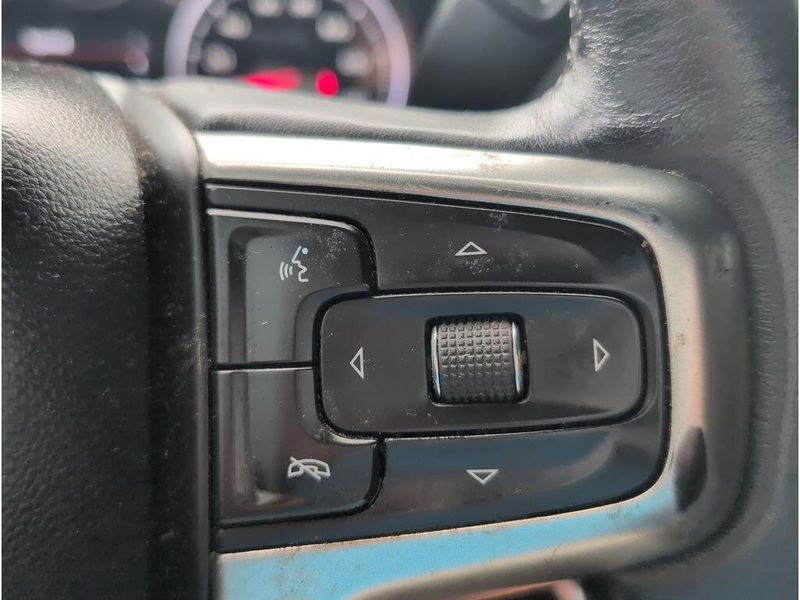 Used 2020 Chevrolet Silverado 1500 RSTImage 23