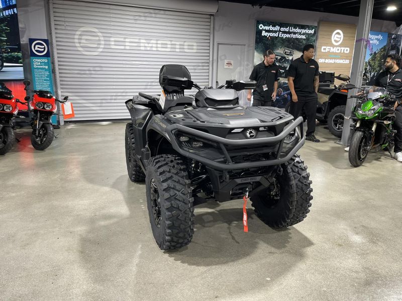 New 2026 Can-Am OUTLANDER MAX BACKCOUNTRY 1000R Image 6