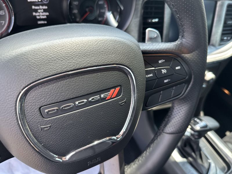 2022 Dodge Charger R/TImage 21