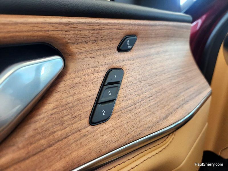 New 2025 Jeep Grand Cherokee Summit Reserve 4x4Image 18