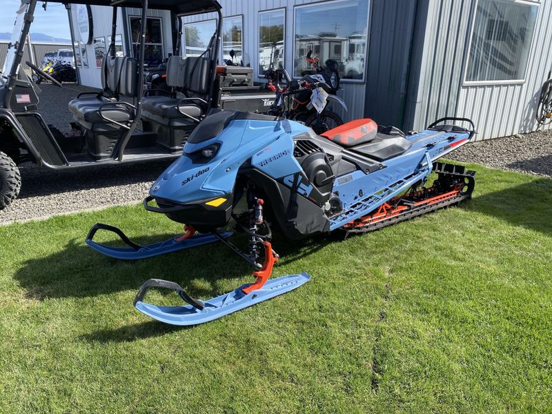Used 2026 Ski-Doo FREE RIDE 165 850 TURBO R Image 5