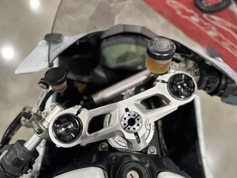 Used 2018 Ducati PANIGALE 959 Image 9