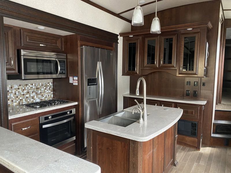 2018 JAYCO PINNACLE 38 REFS Image 9