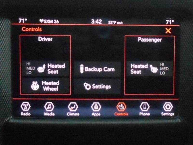 2018 Jeep Wrangler Unlimited SaharaImage 12