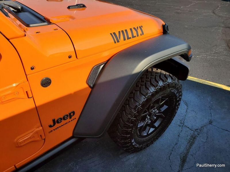 2025 Jeep Wrangler 4-door WillysImage 8