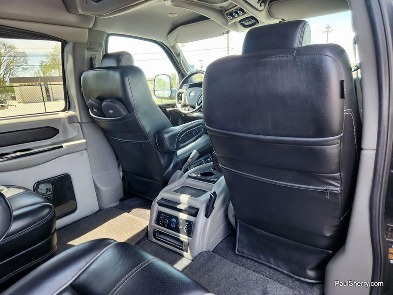 2019 Chevrolet Express 2500 Image 47