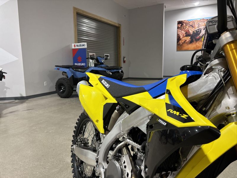 New 2026 Suzuki RM-Z250 Image 16