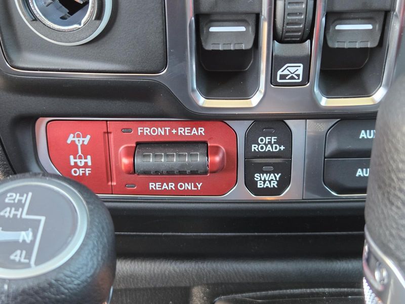 New 2026 Jeep Wrangler 4-door Rubicon