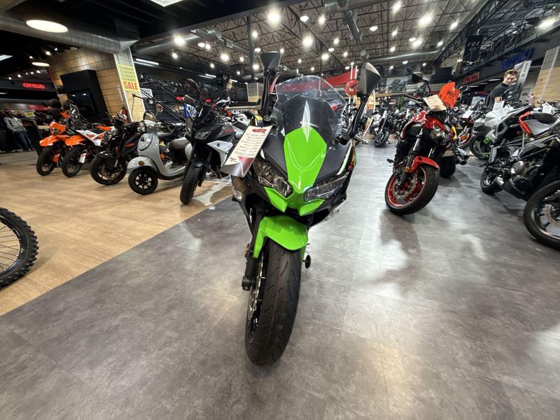 Used 2022 Kawasaki NINJA 650 Image 12