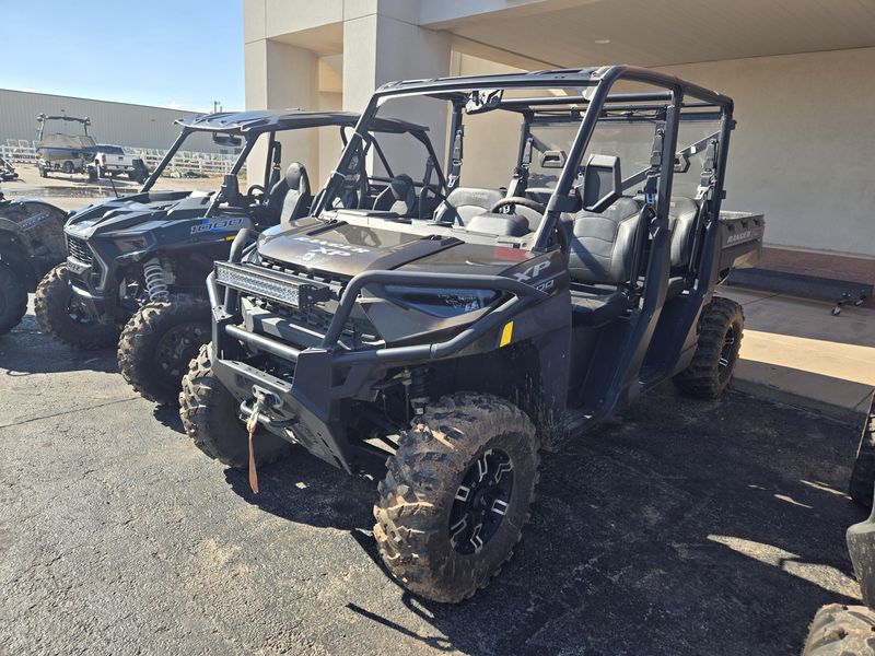 USED 2024 POLARIS RGR CREW XP 1000 TEXAS ED  BRONZE METALLIC TEXAS EDITION  Family PowerSports (877) 886-1997 familypowersports.com 