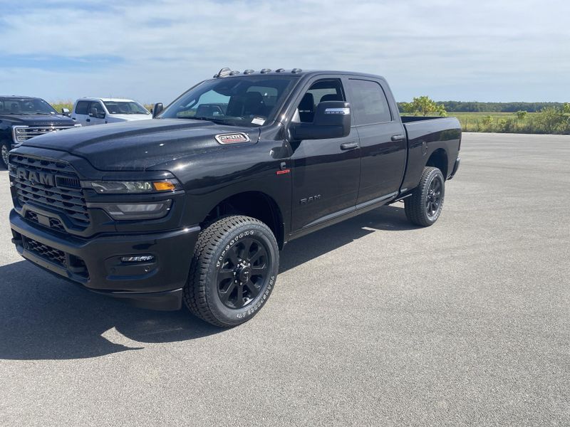 2025 Ram 2500 Big Horn photo 2