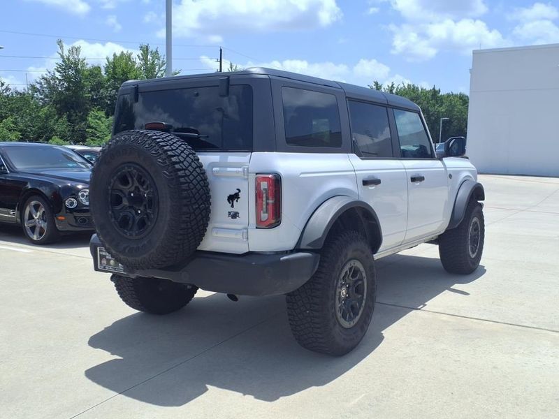 2023 Ford Bronco WildtrakImage 11