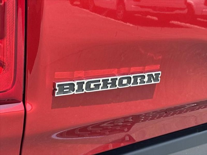 New 2026 RAM 1500 Big Horn Crew Cab 4x2 5'7' Box