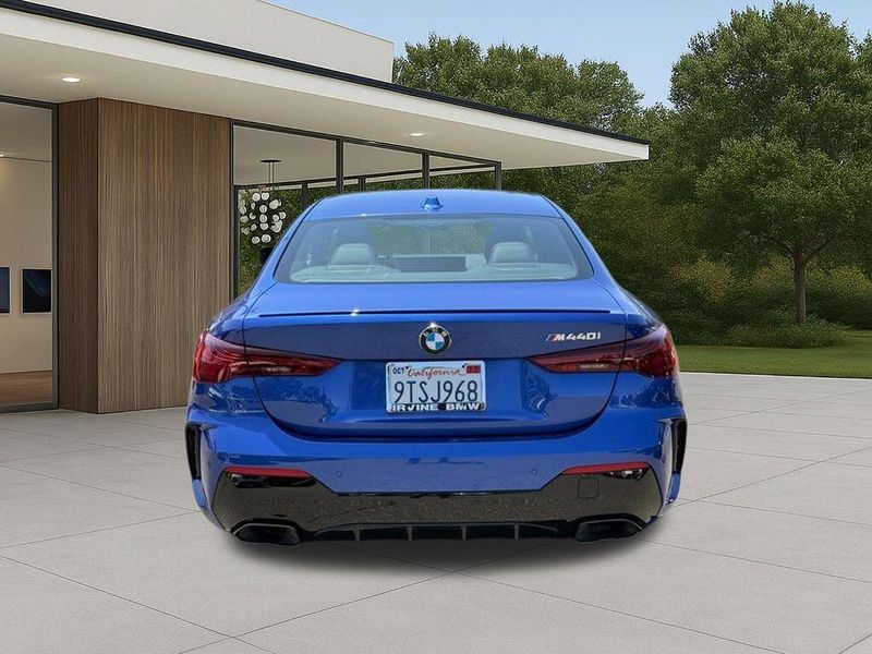 Used 2026 BMW 4 Series M440iImage 10