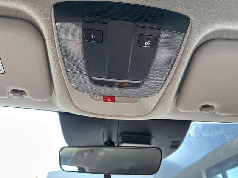 2023 Kia Niro EXImage 28