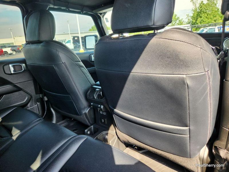 2022 Jeep Gladiator OverlandImage 48