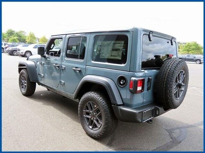 2024 Jeep Wrangler Sport SImage 5