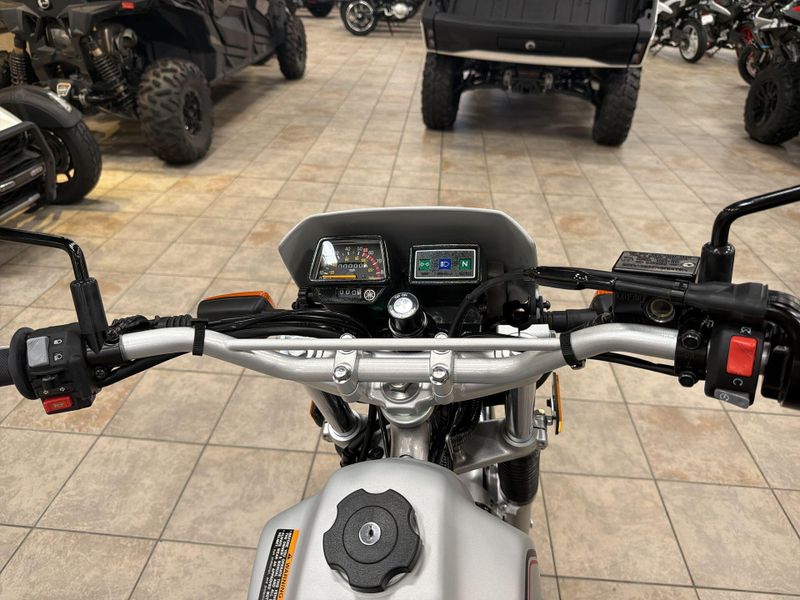 New 2027 Yamaha TW200 Image 23