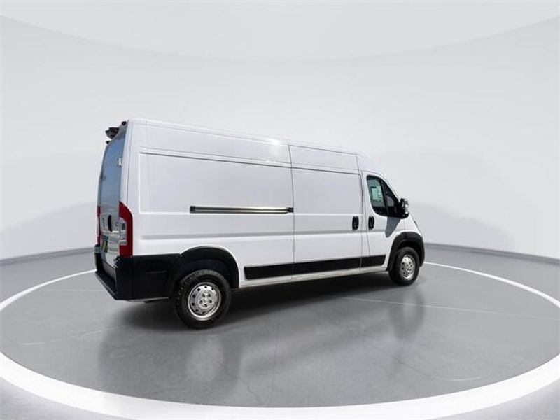 2023 RAM ProMaster 2500 High RoofImage 8